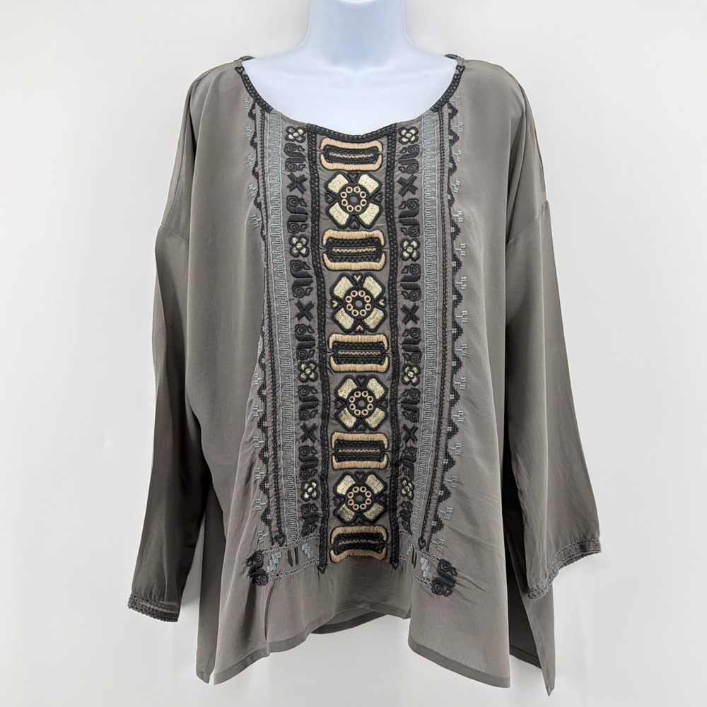 Johnny Was Biya Alka Silk Embroidered Tunic Blouse Top Grey Geometric Small S